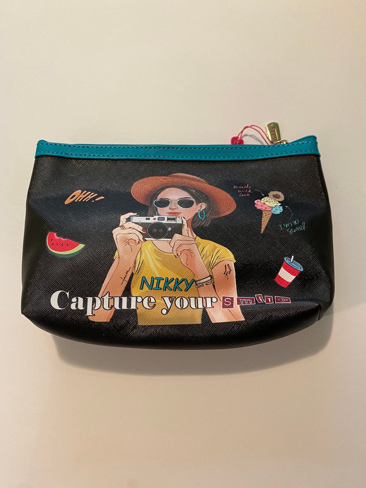 Cosmetic Pouch - Capture Your Smile