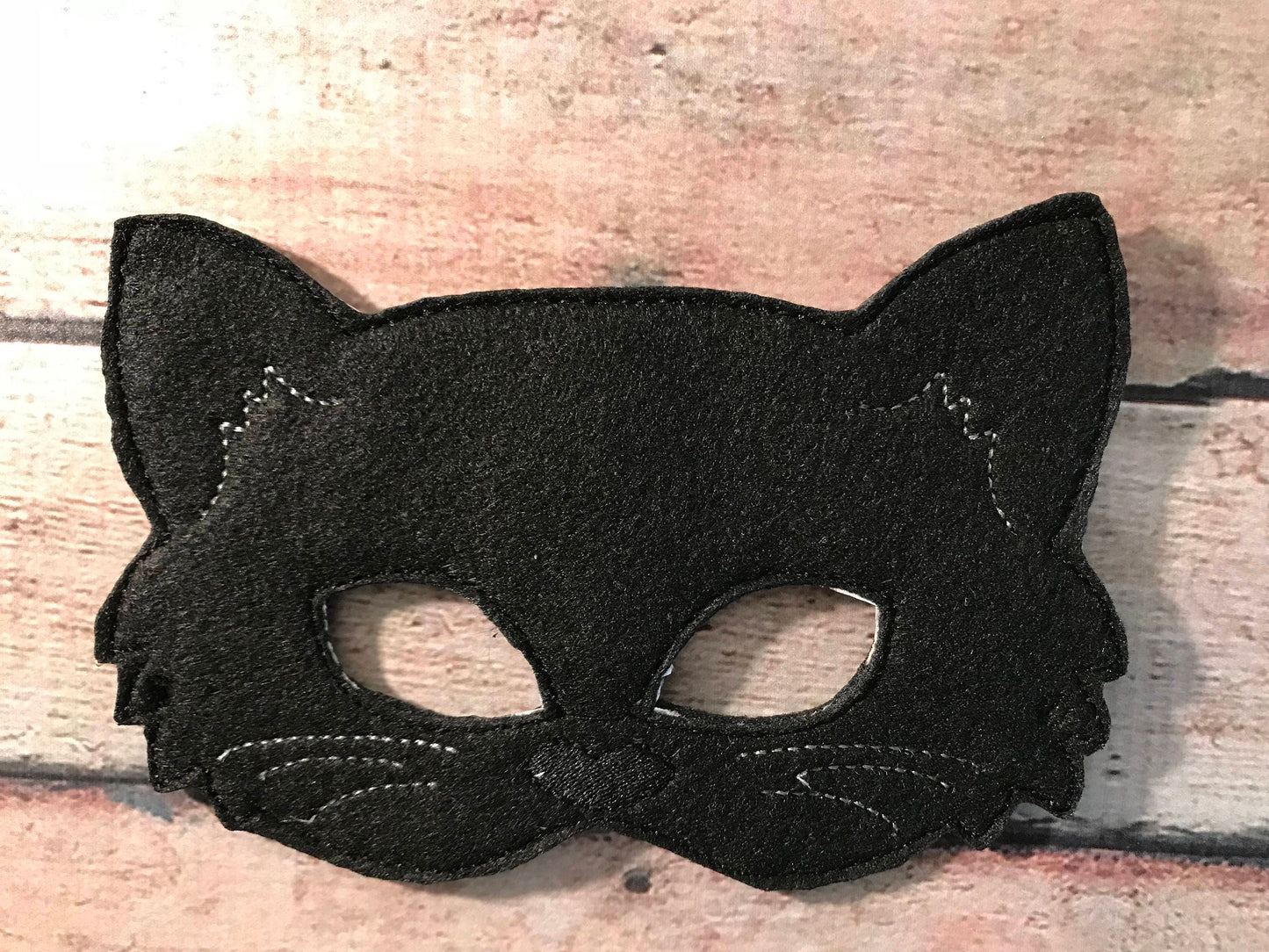 Handcrafted Nothing superstitious about this felt pretend play black cat mask for kids